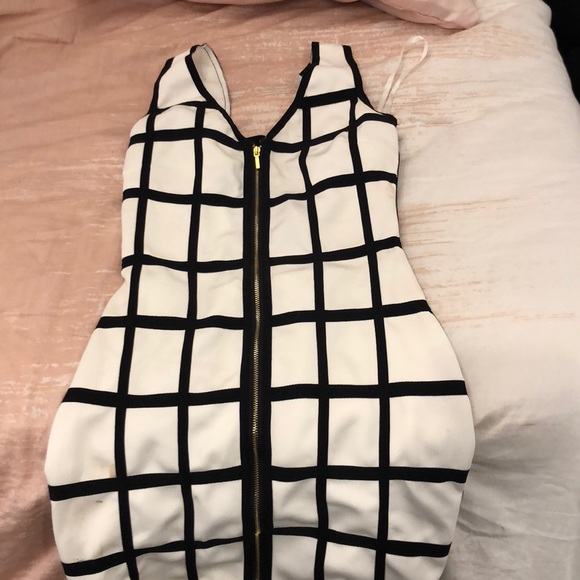 Bebe checkerboard print dress. - Picture 1 of 5
